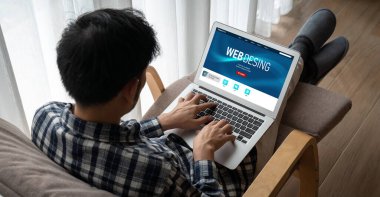 Web sitesi tasarım yazılımı çevrimiçi perakende ticaret ve e-ticaret için model şablonu sağlar
