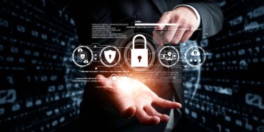 İş adamı siber güvenliğin özünü keşfeder. Siber koruma yöntemlerini, siber tehditleri derinlemesine araştır ve siber güvenlik duruşunu destekle. Siber Güvenlik Çağı FaaS 'ında yol almak için gerekli.