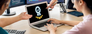 Çevrimiçi ürün sertifikası, önemli bir başarı. Ürün sertifikasını geçirerek kaliteye ve güvenilirliğe olan bağlılığını gösteriyor. canlı