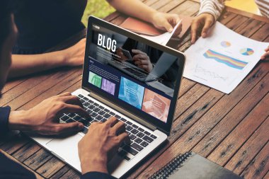 blogging concept, web blog Social Media Information network snugly. social media online content, freelance worker, working online, content creator, blogger, website, reading blog online on computer