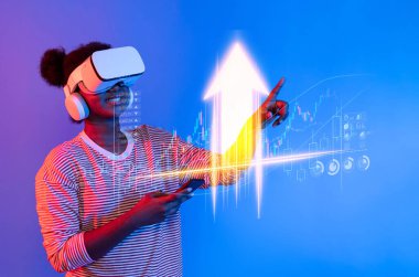 Sanal gerçeklik ve iş analizlerinin kesişimlerini araştırın, modern mesleki çevrelerde etkili finansal yönetim için büyüme ölçümleri ve stratejileri gösterin. XDMCP