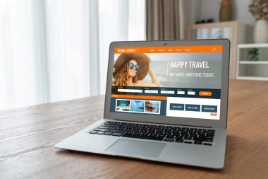 Model arama ve seyahat planlama için internet sitesi uçuş, otel ve tur rezervasyonları için anlaşma ve paket sunuyor