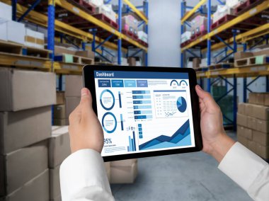 İş veri paneli, pazarlama stratejisi planlaması için iş zekası analizi sunar. Müşteri taleplerini analiz etmek ve iş dünyasının geleceğini önceden görmek için büyük veriler sunulur.