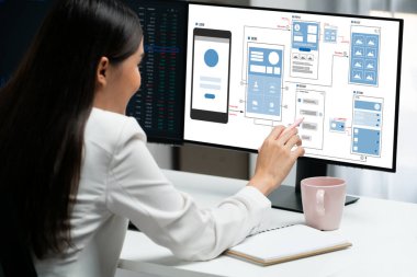 Hareketli mobil uygulama ve web sitesi için UX UI tasarım süreci. Profesyonel uygulama geliştiricisi için kablo grafiğinin yaratıcı prototipi .