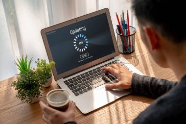 Aygıt yazılım güncellemesi için bilgisayarda yazılım güncellemesi