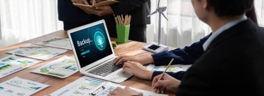 Yedek Depolama Verisi İnternet Teknolojisi İş Konsepti. Veritabanı depolama teknolojisi dosya aktarım paylaşımı, siber, büyük veri bilgileri, internet bankacılığı uygulaması yükleme canlısı