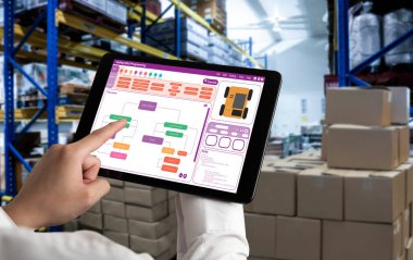 Okul eğitimi için geliştirilen kodlama ve programlama yazılımı. Basitleştirilmiş program, öğrenci çocuklar için okul sınıfında temel kodlama ve programlama eğitimi için kolay yazılım.