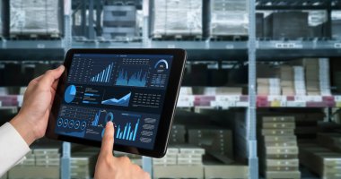 İş veri paneli, pazarlama stratejisi planlaması için iş zekası analizi sunar. Müşteri taleplerini analiz etmek ve iş dünyasının geleceğini önceden görmek için büyük veriler sunulur.