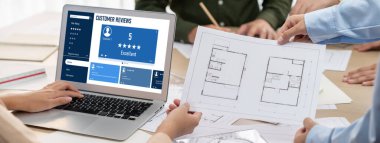 Şirket işleri için canlı bilgisayar yazılımının müşteri deneyimi ve gözden geçirme analizi