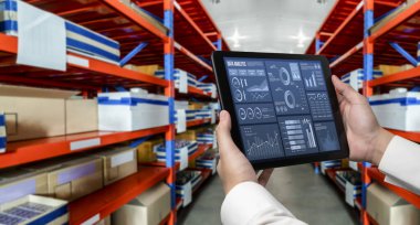 İş veri paneli, pazarlama stratejisi planlaması için iş zekası analizi sunar. Müşteri taleplerini analiz etmek ve iş dünyasının geleceğini önceden görmek için büyük veriler sunulur.