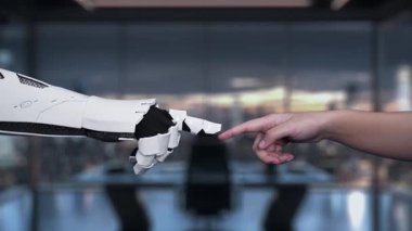 Dijital ağ simgeleriyle insan-robot etkileşimini, işbirliğini, teknoloji entegrasyonunu ve yenilikçi takım çalışması kavramlarını gösteren fütüristik bir ofis sahnesi. Auvana