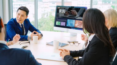 blogging concept, web blog Social Media Information network snugly. social media online content, freelance worker, working online, content creator, blogger, website, reading blog online on computer