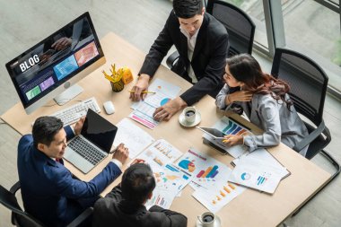 blogging concept, web blog Social Media Information network snugly. social media online content, freelance worker, working online, content creator, blogger, website, reading blog online on computer