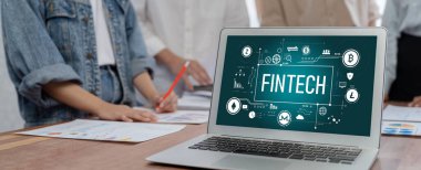 Piyasa stratejisini analiz etmek için Fintech finansal teknoloji yazılımı