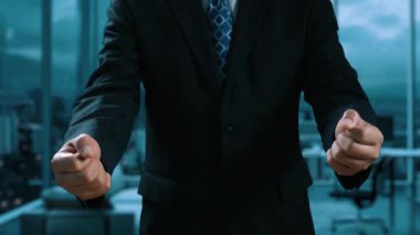 İş adamı ağ kurar, değerli bağlantılar kurar. Profesyonel ağı ve fırsatları genişletmek için etkili insan ağ oluşturma stratejileri UUID