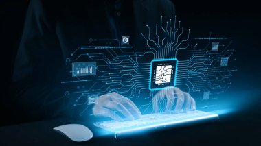 Dinamik bir sahnede, parıldayan dijital devreler ve veri görselleştirmeleriyle çevrili karanlık bir ortamda, teknolojik yeniliği sembolize eden bir klavyede el yazması gösteriliyor. Dörtgen