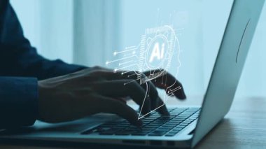 Yapay zeka mühendisliği, büyük veri ve yapay zeka makinesi kavramında yapay zeka beyin işlemcisiyle iş desteği için üretken yapay zeka kullanmayı öğrenen insan etkileşimi. Kullanıcı Kimliği