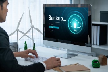 Yedek Depolama Verisi İnternet Teknolojisi İş Konsepti. Veritabanı depolama teknolojisi dosya aktarım paylaşımı, siber, büyük veri bilgileri, internet bankacılığı uygulaması yükleme canlısı