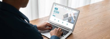 Web sitesi tasarım yazılımı çevrimiçi perakende ticaret ve e-ticaret için model şablonu sağlar