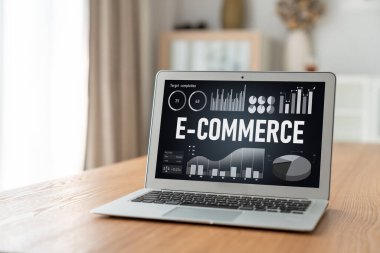 E-ticaret veri yazılımı çevrimiçi perakende şirketine satış analizi için mod gösterge tablosu sağlar