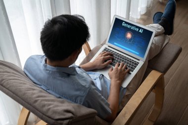 Yapay zeka teknolojisini çalıştırmak için komut mühendisi ve kullanıcı kolaylığı için üretici yapay zeka yardımcı araçları insanların yapay zeka işlevlerini teşvik ederek yapay zekayı çalıştırmalarına yardımcı olur