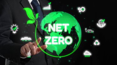 Sürdürülebilirlik simgeleriyle çevrili dijital küre, karbon emisyonlarını azaltma ve çevresel dengeyi sağlama amacını temsil etmektedir