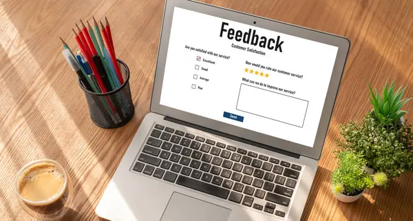 Müşteri geribildirim ve şirket işleri için mod bilgisayar yazılımı analizi