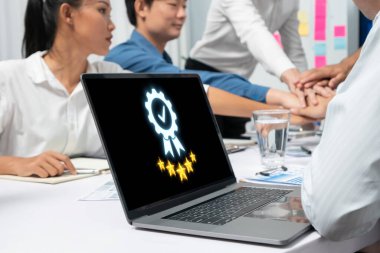 Çevrimiçi ürün sertifikası, önemli bir başarı. Ürün sertifikasını geçirerek kaliteye ve güvenilirliğe olan bağlılığını gösteriyor. canlı