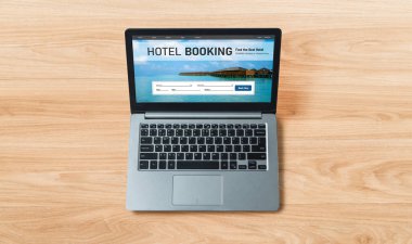 Çevrimiçi otel konaklama rezervasyon sitesi mod rezervasyon sistemi sağlar. Seyahat teknolojisi kavramı .