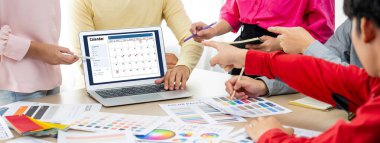 Kişisel organizatör ve çevrimiçi iş dünyası için hızlı zamanlama planlaması için bilgisayar yazılım uygulaması takvimiName