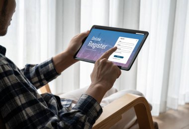 İnternet sitesinde mod form doldurmak için çevrimiçi kayıt formu
