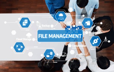 Çağdaş işyerleri için etkili dosya yönetimi stratejileri keşfetmek, üretkenliği ve organizasyonu artırmak için işbirliği ve teknoloji entegrasyonunu vurgulamak. Dostluk