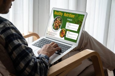 Sağlıklı yaşam sitesi sağlıklı beslenme ve sağlıklı yemek pişirme tarifi için bilgi sunar.