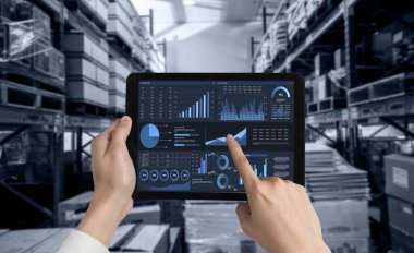 İş veri paneli, pazarlama stratejisi planlaması için iş zekası analizi sunar. Müşteri taleplerini analiz etmek ve iş dünyasının geleceğini önceden görmek için büyük veriler sunulur.