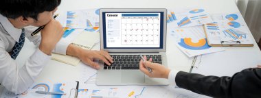 Kişisel organizatör ve çevrimiçi iş dünyası için hızlı zamanlama planlaması için bilgisayar yazılım uygulaması takvimiName