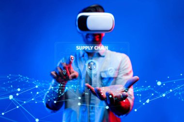 Sanal gerçeklik ve tedarik zinciri yönetiminin yenilikçi kesişimlerini araştırın, burada yapay zeka lojistiği optimize eder ve modern depolama alanındaki dağıtım sürecini geliştirir. XDMCP