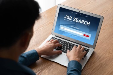 Çalışanların işe alım İnternet ağındaki iş fırsatlarını araması için mod web sitesinde online iş araması