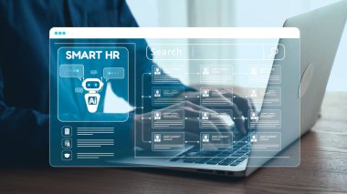 Pürüzsüz bir dizüstü bilgisayarda suni zeka ve gelişmiş veri yönetiminin yer aldığı yüksek teknolojili Akıllı İK arayüzü yer alıyor ve insan kaynakları çözümlerindeki yenilikleri vurguluyor. Dörtgen