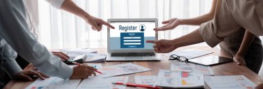 İnternet sitesinde canlı form doldurma için çevrimiçi kayıt formu