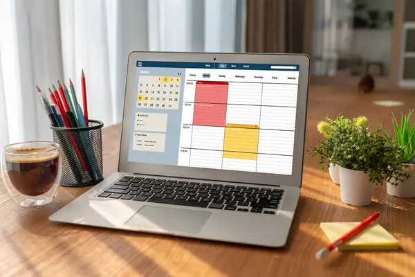 İnternet sitesindeki modish regrition için çevrimiçi aplikasyon rezervasyon takvimi