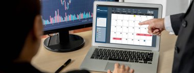 Kişisel organizatör ve çevrimiçi iş dünyası için hızlı zamanlama planlaması için bilgisayar yazılım uygulaması takvimiName