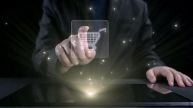 İş adamı çok kanallı stratejileri entegre ediyor, çevrimiçi alışveriş ve pazarlama erişimini artırıyor. Birbirine bağlı marka deneyimleri yaratmak için çok kanallı pazarlamanın gücünü keşfedin. Kullanıcı Kimliği