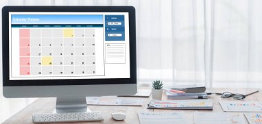 Kişisel organizatör ve çevrimiçi iş dünyası için hızlı zamanlama planlaması için bilgisayar yazılım uygulaması takvimiName