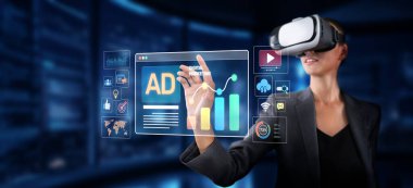 Sanal gerçekliğin dijital pazarlamada kusursuz bütünleşmesini, kullanıcı katılımını ve sosyal medya platformları için reklam stratejilerini geliştirmesini araştırın. XDMCP