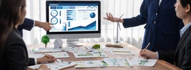 İş veri paneli, pazarlama stratejisi planlaması için iş zekası analizi sunar. Müşteri taleplerini analiz etmek ve iş dünyasının geleceğini önceden görmek için büyük veriler sunulur.