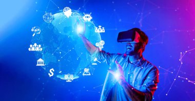 Sanal gerçekliğe dalmış bir kullanıcıyı gösteren dinamik bir sahne, yapay zeka yeniliklerini ve küresel bağlantıları keşfederken fütüristik dijital elementlerle etkileşimi gösteriyor. XDMCP