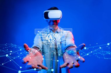 Yapay zeka sanal asistanı Chatbot ile yapay zeka konsepti ile insan etkileşimi, yapay zeka mühendisliği, LLM yapay zeka derin öğrenimi iş desteği için üretken yapay zeka kullanımı. FaaS