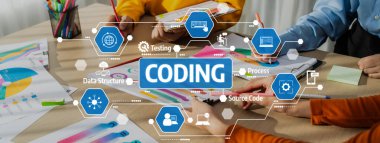 Renkli veri görselleştirmeleri ve süreç akış çizelgelerinin yer aldığı, yenilik ve takım çalışmalarını ön plana çıkaran canlı bir çalışma alanı işbirlikçi bir kodlama ve test oturumu sergiliyor. Dostluk