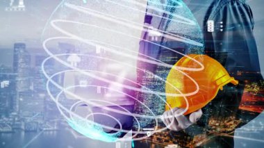 Gelecekteki bina inşaatı ve HUD hologram grafik tasarımı ile yaratıcı mühendislik projesi konsepti. İnşaat mühendisi, mimar ya da inşaat işçisi modern sivil teknoloji ile çalışıyor..