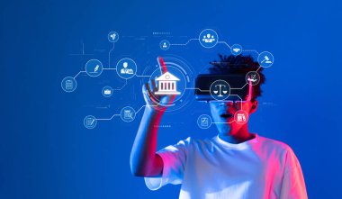 Genç bir birey sanal gerçeklik arayüzü ile etkileşime giriyor, online bankacılık ve yasal düzenlemeleri keşfediyor, teknoloji ve finans arasındaki kavşağı vurguluyor. XDMCP